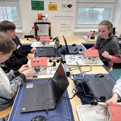 Workshopy Robofuture na naší škole v plném proudu